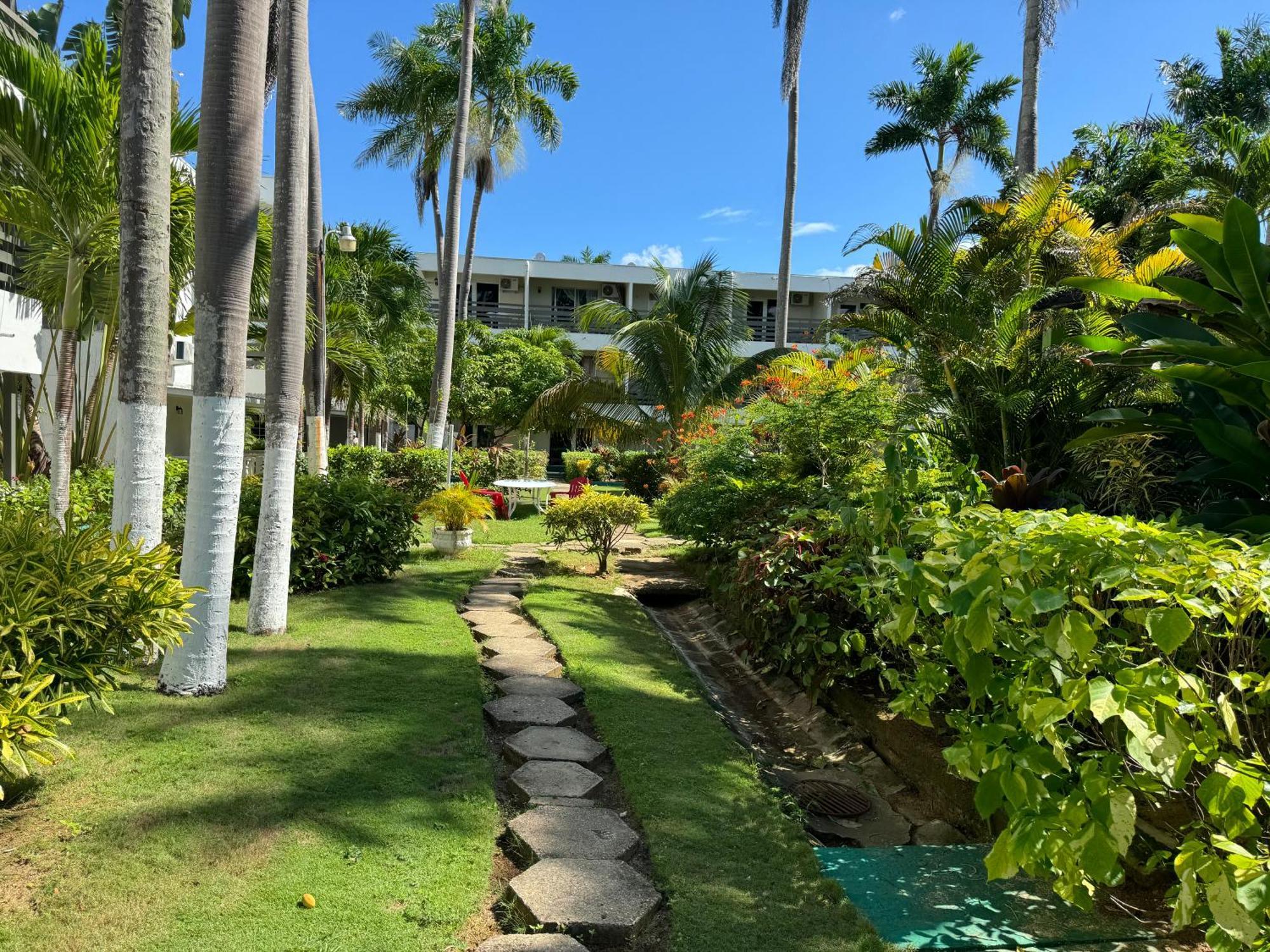 Marriott White Sands, Beachfront Condo At Negril Beach Club 外观 照片