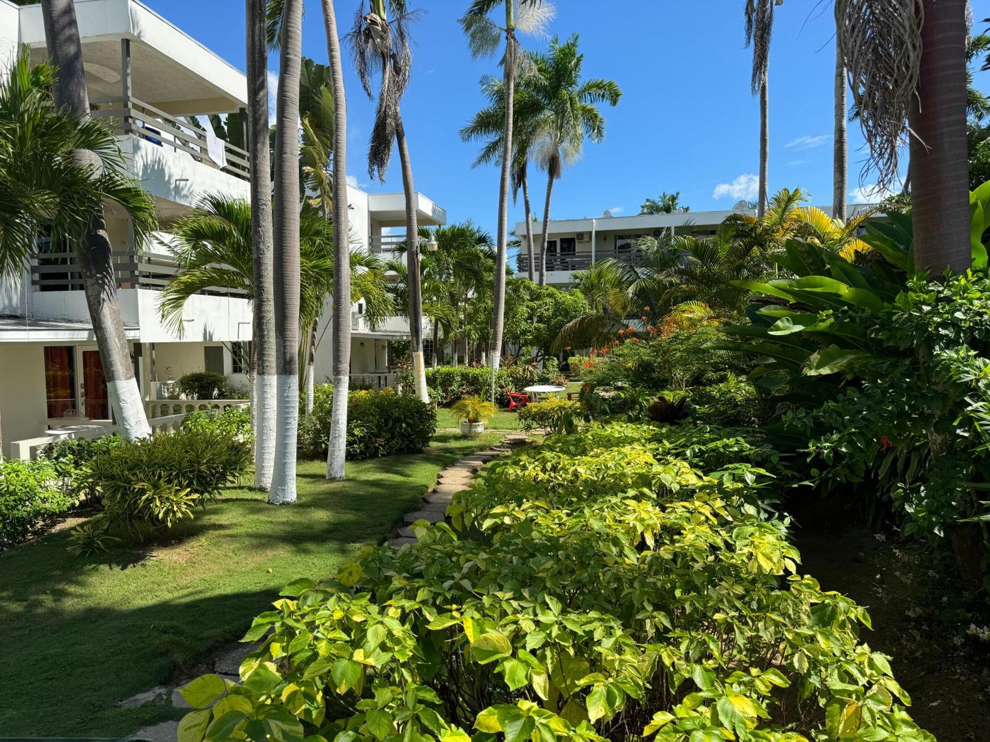 Marriott White Sands, Beachfront Condo At Negril Beach Club 外观 照片